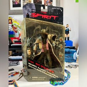 Mezco Toys: The Spirit Series 1 - The Octopus Action Figure